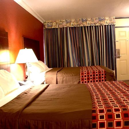 Polynesian Inn Сент-Клауд Экстерьер фото